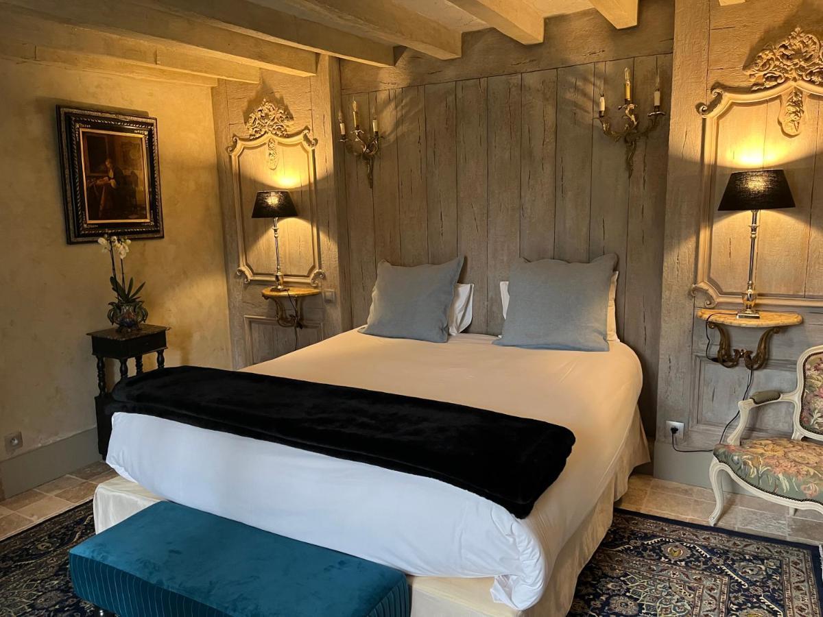 Les Chambres D'Hotes Du Chateau De Saint-Georges Esterno foto